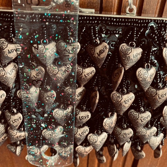 NWOT Evening Purse with Carved Wooden Heart Bead & Additional Glass Bead… - Picture 7 of 8